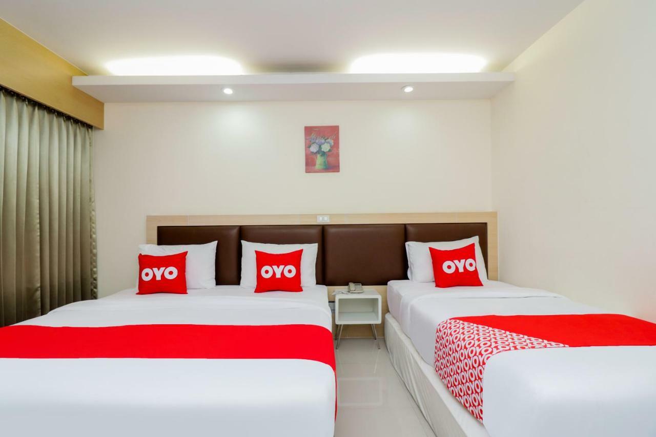 Oyo 234 Tara Grande Hotel & Spa Bangkok Exterior photo