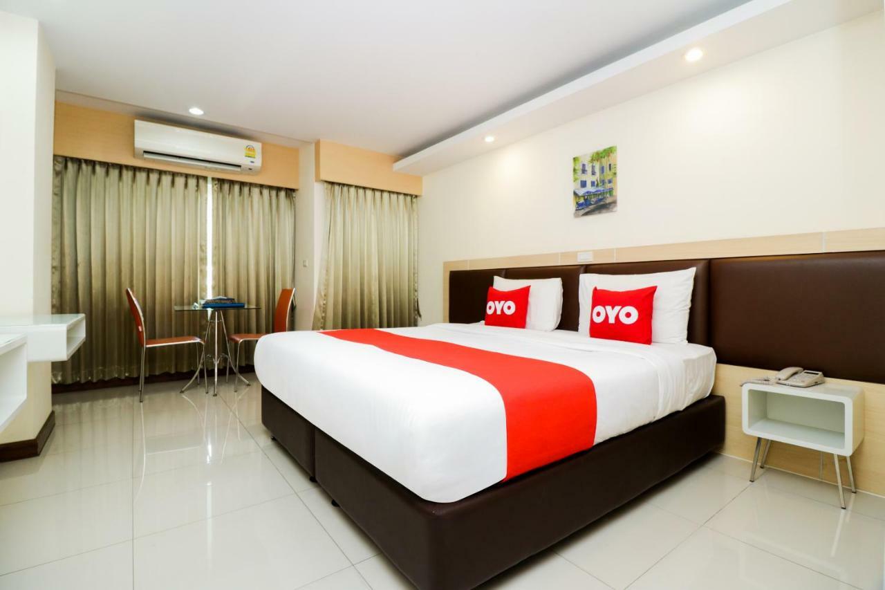 Oyo 234 Tara Grande Hotel & Spa Bangkok Exterior photo