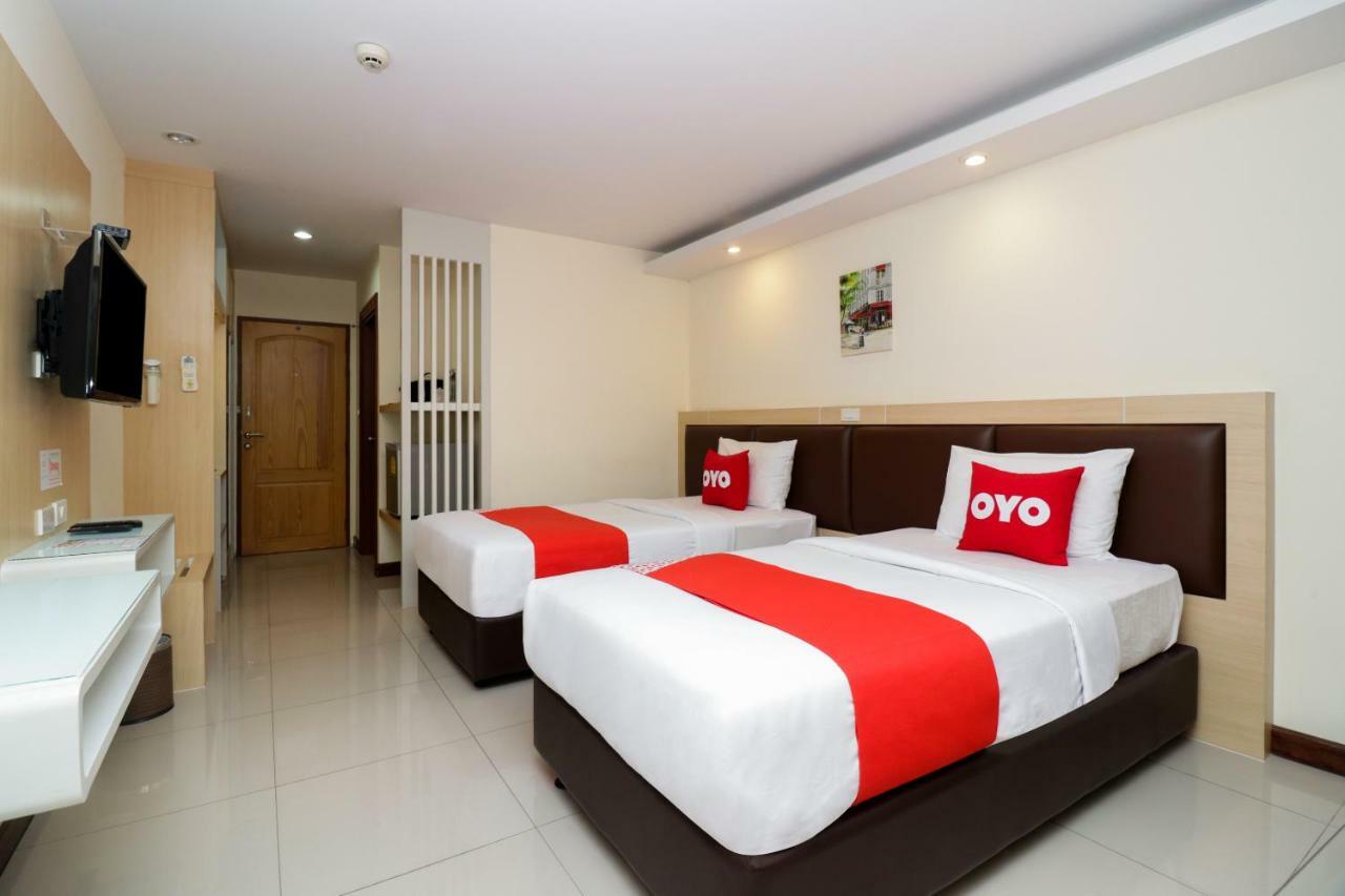 Oyo 234 Tara Grande Hotel & Spa Bangkok Exterior photo